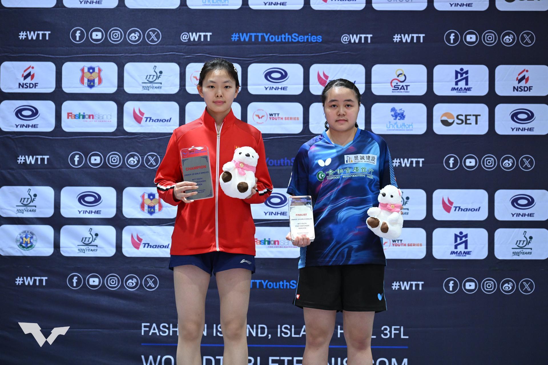 霸气夺双冠！中国女乒17岁孙颖莎师妹崛起：未来对抗张本美和？
